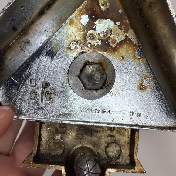 1956‎ Dodge Royal badge ornament emblem 1646315-L - Picture 7 of 13